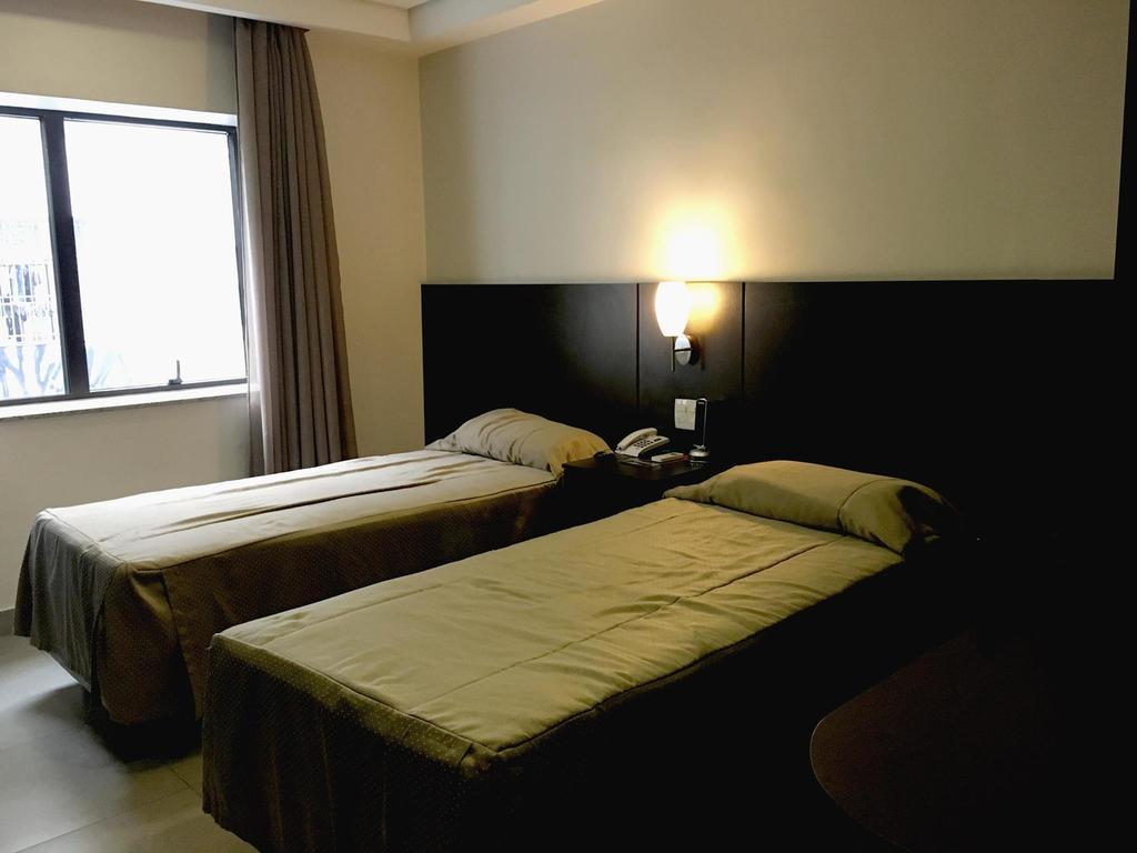 Hotel Lugus 3*